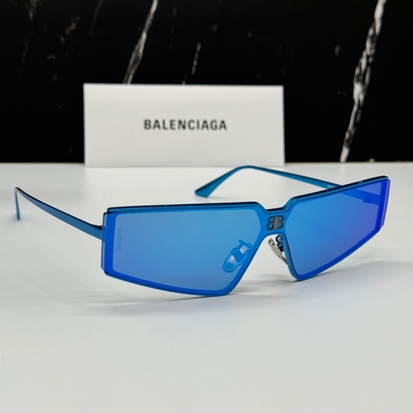 NEW BB0192S 003 BALENCIAGA BLUE GEOMETRIC WOMEN BALENCIAGA SUNGLASSES - Picture 8 of 11